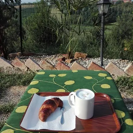 A Casa Di Anna Bed & Breakfast 4*